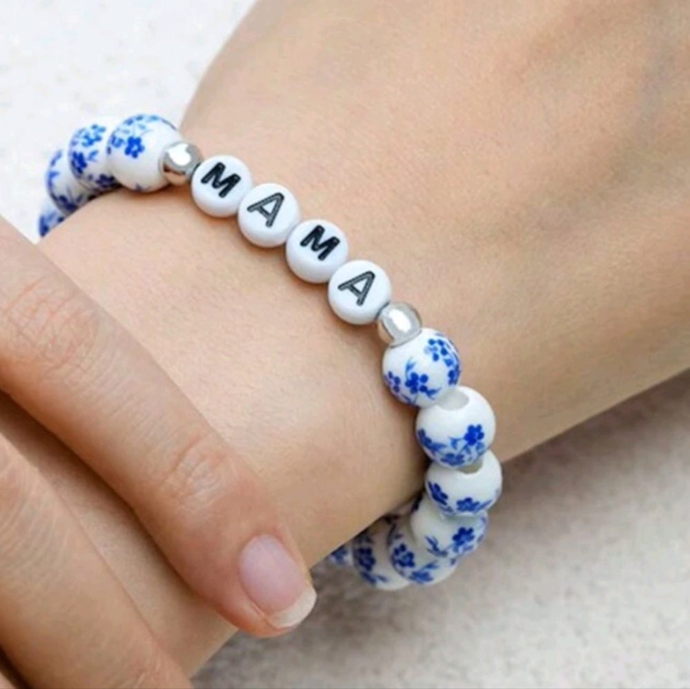Chinoiserie Porcelain Glass Beads "Mama" Bracelet
